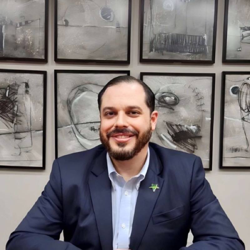 Alberto Cofiño, Banco Promerica